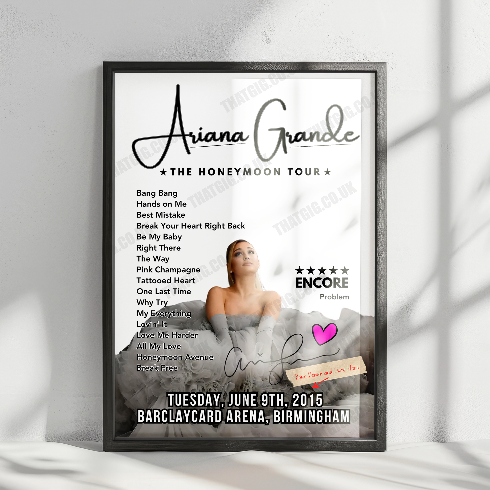 Ariana Grande Setlist Poster - The O2 Arena - October 15th, 2019